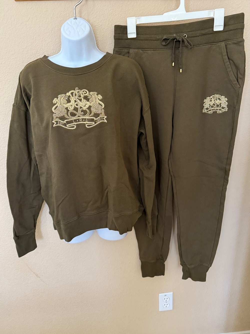 Ralph Lauren Olive Green Gold Embroidered Sweatshirt & Jogger Pants Set M